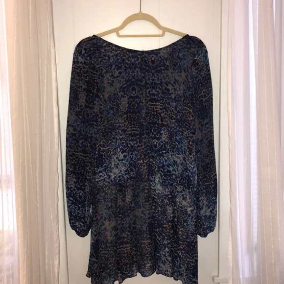 Long Sleeve Two Layer Dress - Picture 2 of 2